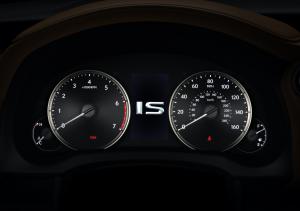 Lexus IS300 2020 года  (NA)